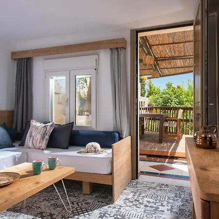 Апартаменты 4 Elements Homes