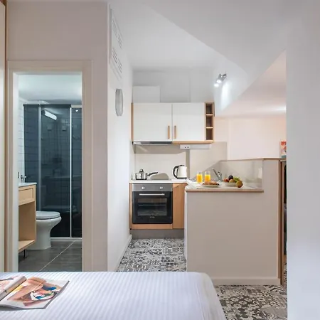 4 Elements Homes アパート *